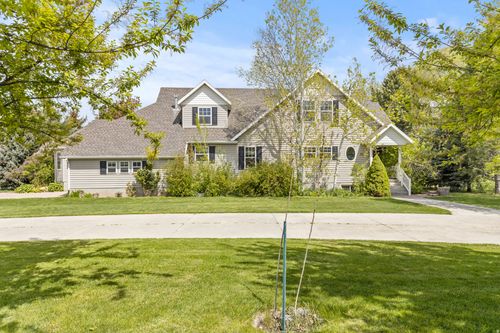 215 W 1800 N, Logan, UT, 84341-1718 | Card Image