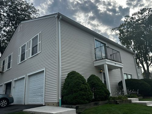 d-451 James Ct, Glendale Heights, IL, 60139-3226 | Card Image
