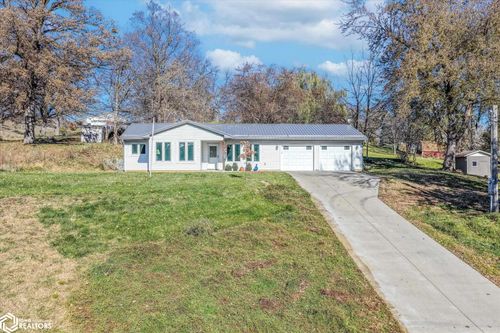 124 Glen Ave, Logan, IA, 51546-1039 | Card Image