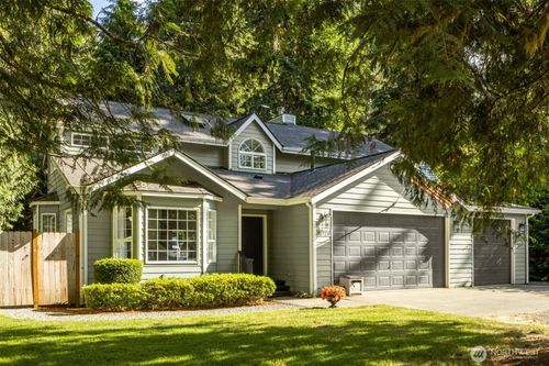 31723 Ne 114th St, Carnation, WA, 98014-9700 | Card Image