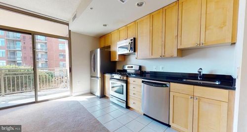 361-3650 S Glebe Rd, ARLINGTON, VA, 22202-2393 | Card Image