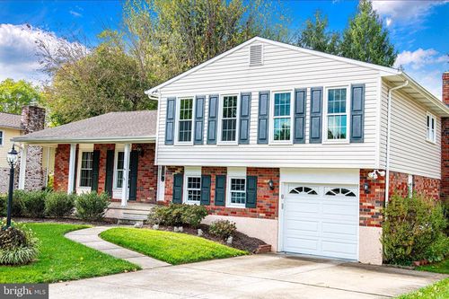 2404 Eastridge Rd, LUTHERVILLE TIMONIUM, MD, 21093-2510 | Card Image