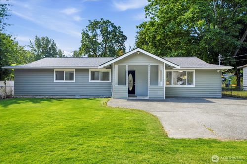 17255 Se 142nd St, Renton, WA, 98059-7635 | Card Image