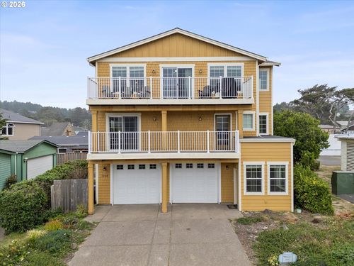 3208 Nw Jetty Ave, Lincoln City, OR, 97367-4601 | Card Image