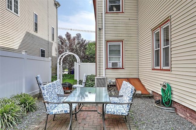 APT-3 - 20 7 Th St, Condo with 2 bedrooms, 1 bathrooms and 2 parking in Providence RI | Image 30
