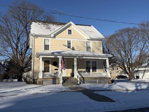 701 E 2nd Ave, Brodhead, WI, 53520-1247 | Card Image