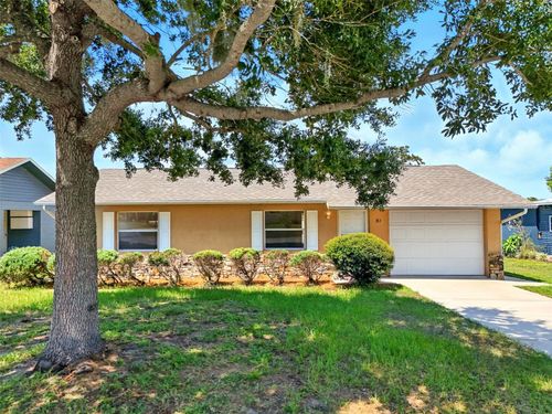 51 Cayman Cir, UMATILLA, FL, 32784-9085 | Card Image