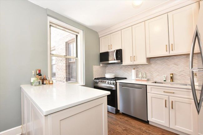 APT-6D - 8 Barstow Rd, Home with 1 bedrooms, 1 bathrooms and null parking in Great Neck NY | Image 15