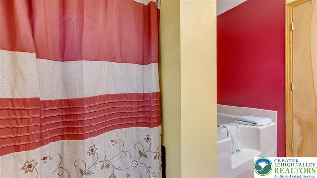 600 N Harrity Rd, House other with 2 bedrooms, 2 bathrooms and null parking in Palmerton PA | Image 29