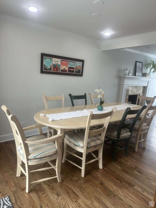 5843 S Fontaine Bleu Cir, House other with 4 bedrooms, 3 bathrooms and 5 parking in Murray UT | Image 5