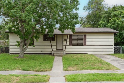 5921 Riley Dr, Corpus Christi, TX, 78412-3436 | Card Image
