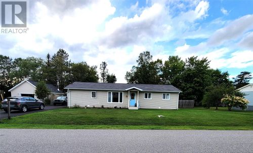27 Hodder Dr, Pasadena, NL, A0L1K0 | Card Image