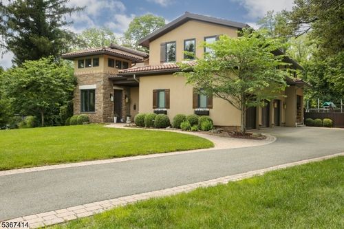 39 Crescent Dr, Morristown, NJ, 07960-6937 | Card Image