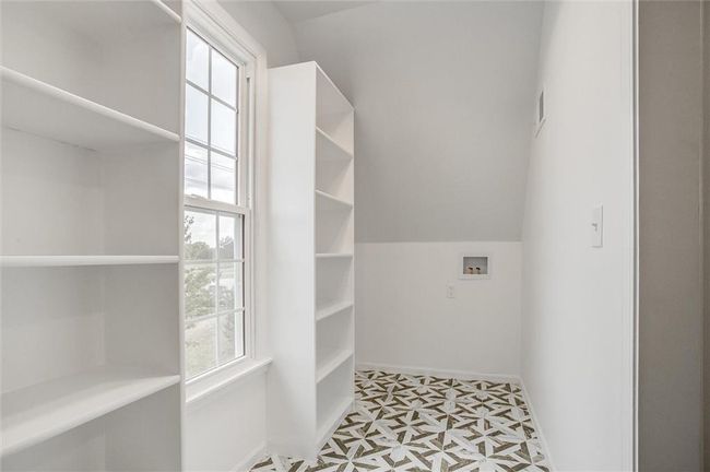 101 Sw View High Dr, House other with 5 bedrooms, 5 bathrooms and null parking in Lee's Summit MO | Image 32
