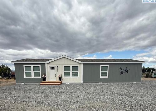 702 Sw Bryce Pl, Mattawa, WA, 99349 | Card Image