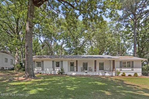 2164 Southwood Rd, Jackson, MS, 39211-6168 | Card Image