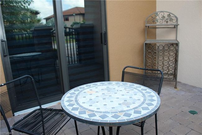 View of front patio | Image 25