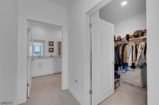 UNIT-123 - 11 Veterans Way, Townhouse with 3 bedrooms, 2 bathrooms and null parking in Morris Plains NJ | Image 23
