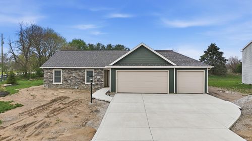 17315 Fett Dr, Huntertown, IN, 46748-1201 | Card Image