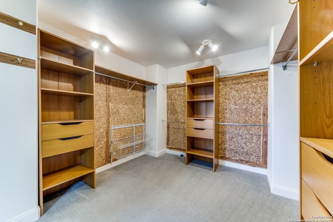 34970 AND 34900 Smithson Valley Rd, House other with 3 bedrooms, 4 bathrooms and null parking in Bulverde TX | Image 16