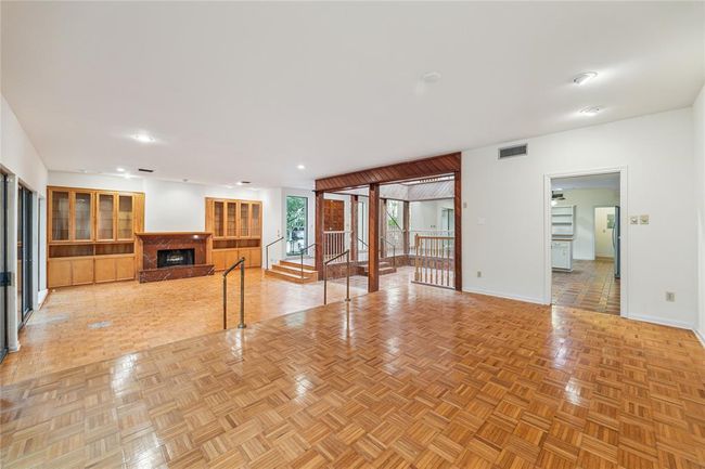 APT-80 - 201 Vanderpool Ln, Townhouse with 4 bedrooms, 6 bathrooms and 2 parking in Houston TX | Image 9