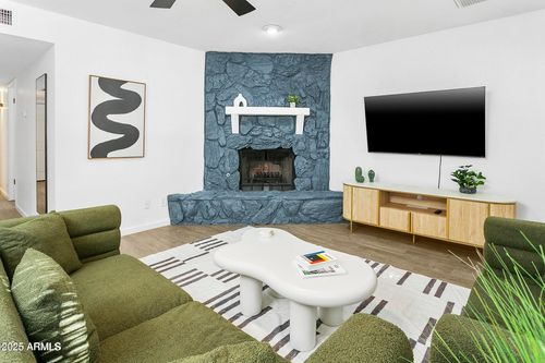 1098 E Fremont Dr, Tempe, AZ, 85282-7112 | Card Image