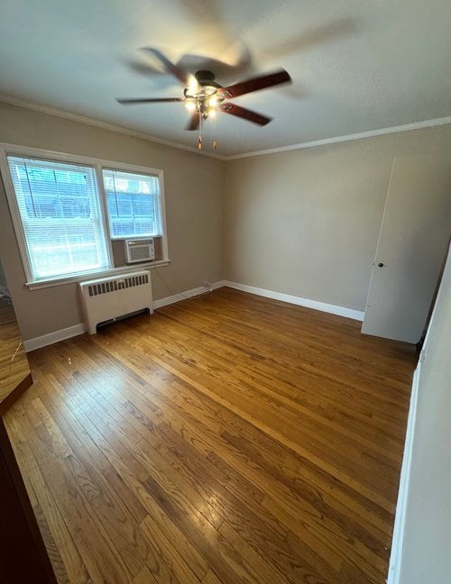 apt-k3-510 Bonnie Brae Pl, River Forest, IL, 60305-1946 | Card Image