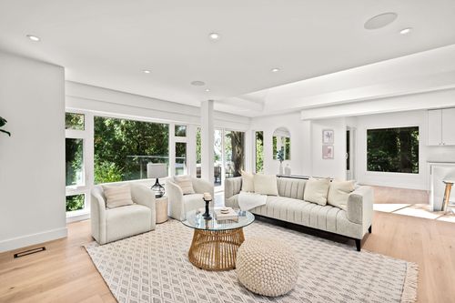 5061 Bear Lane, West Vancouver, BC, V7W1L2 | Card Image