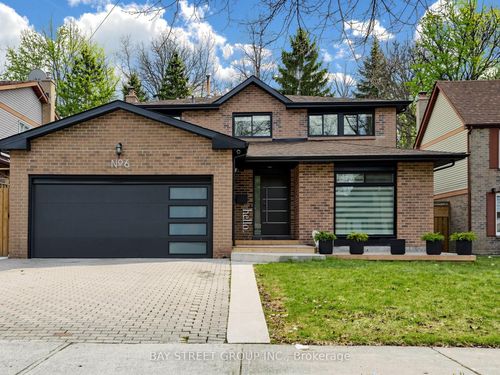 6 Pearson Rd, Brampton, ON, L6Y2N1 | Card Image