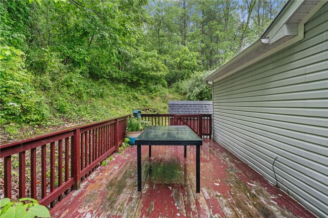 306 Eergreen Ct, House other with 3 bedrooms, 2 bathrooms and 4 parking in Export PA | Image 9
