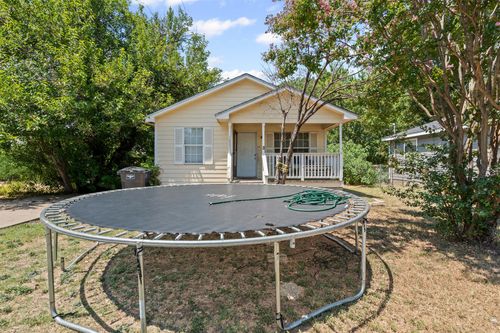 1921 Portland Ave, Fort Worth, TX, 76102-1534 | Card Image