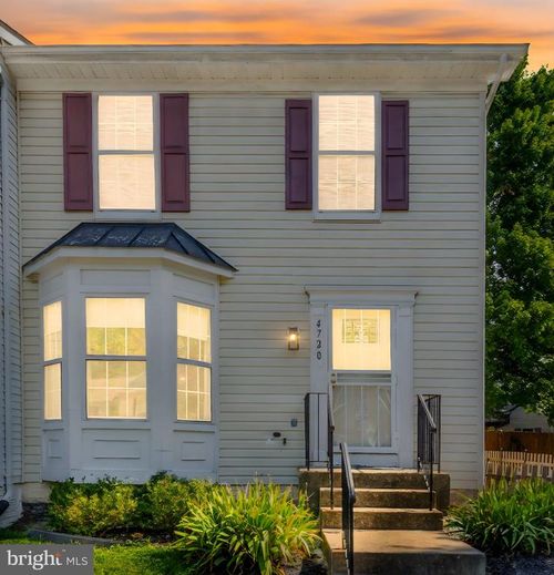 4720 Pistachio Ln, CAPITOL HEIGHTS, MD, 20743-5333 | Card Image