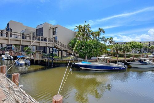 102-3 Royal Palm Way, Boca Raton, FL, 33432-7849 | Card Image
