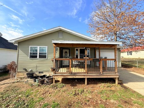 1413 S Mckinley St, Harrisburg, IL, 62946-3249 | Card Image