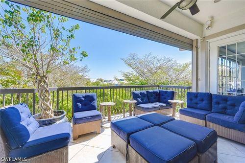 301-705 10th St S, NAPLES, FL, 34102-6717 | Card Image