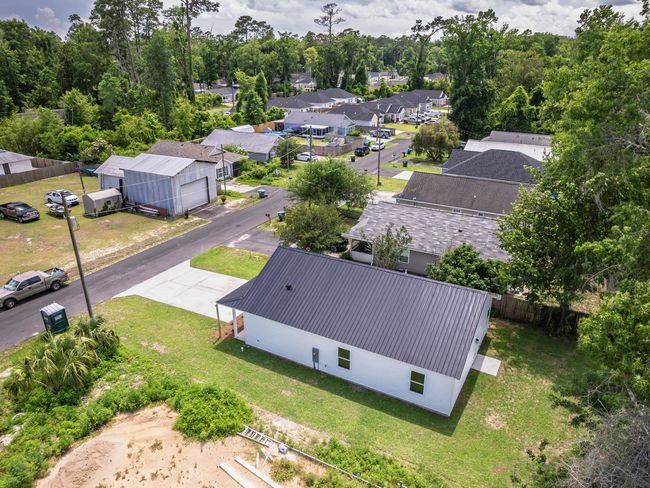 66 Kiowa Trl, House other with 3 bedrooms, 2 bathrooms and null parking in CRAWFORDVILLE FL | Image 13