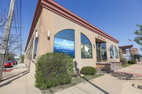 218-324 Broadway St, Alexandria, MN, 56308-4771 | Card Image