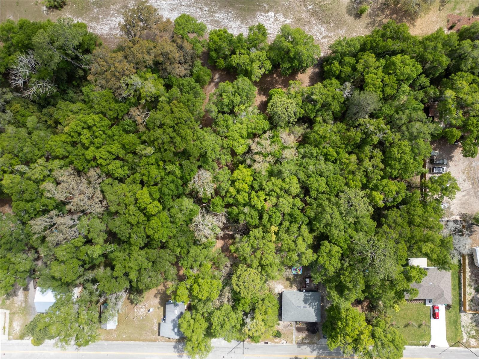 Land in DELAND 4