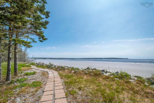 70 Seaside Dr, House other with 2 bedrooms, 1 bathrooms and null parking in Louis Head NS | Image 38