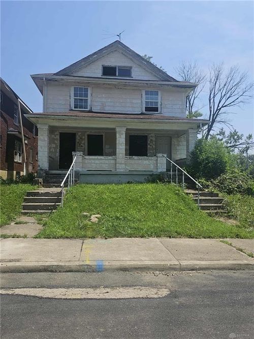924 Catalpa Dr, Dayton, OH, 45402-5824 | Card Image