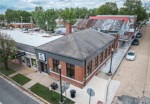100 N Jefferson St, Saint James, MO, 65559-1918 | Card Image
