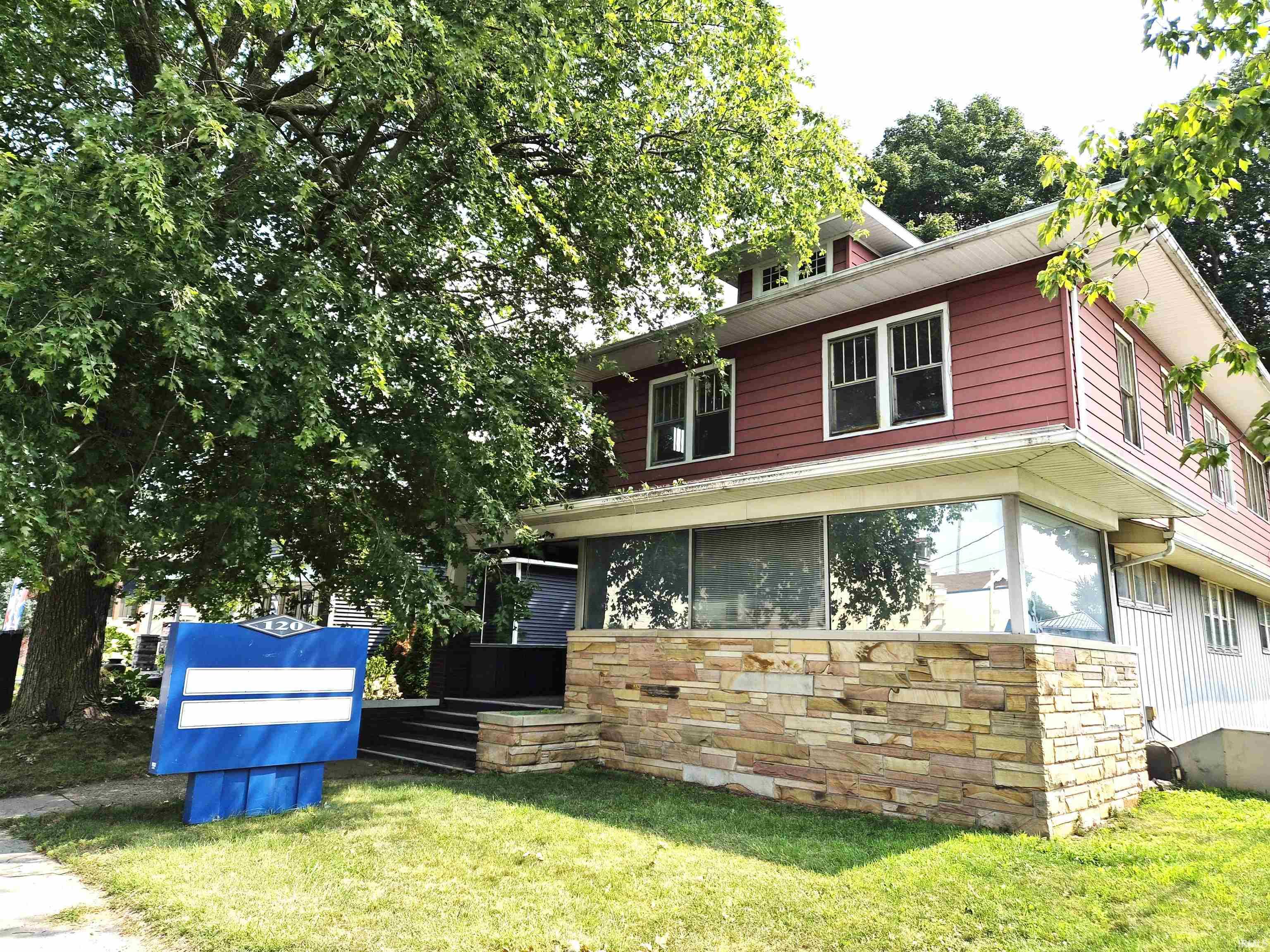 120 N 5Th St, Goshen, IN 46528