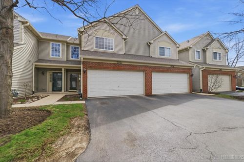 c-305 Thornwood Way, South Elgin, IL, 60177-3636 | Card Image