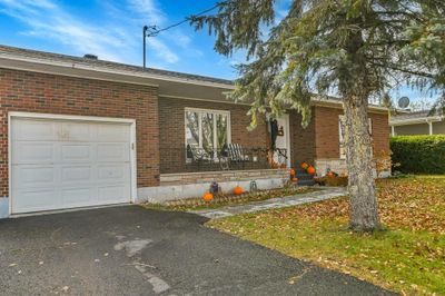 68 Victoria St W, House other with 3 bedrooms, 1 bathrooms and 3 parking in Alexandria ON | Image 3