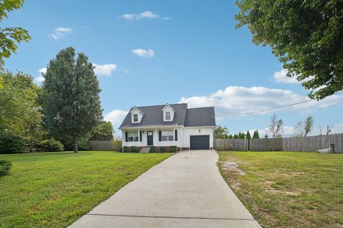 1290 Spencer Mill Rd, Burns, TN, 37029-5216 | Card Image