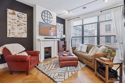 unit-301-270 4th St E, SAINT PAUL, MN, 55101-2708 | Card Image