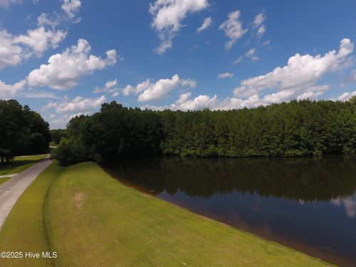 230 Whites Crossing Ln, Whiteville, NC, 28472-8901 | Card Image