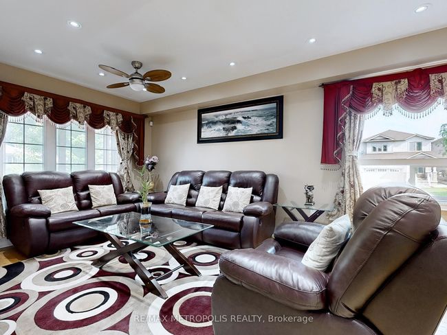 263 Greenwood Dr, House other with 3 bedrooms, 3 bathrooms and 4 parking in Angus ON | Image 8