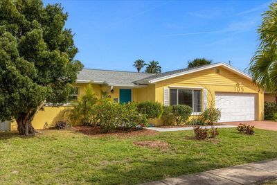 105 Bay Drive N, House other with 3 bedrooms, 2 bathrooms and null parking in Indian Harbour Beach FL | Image 2