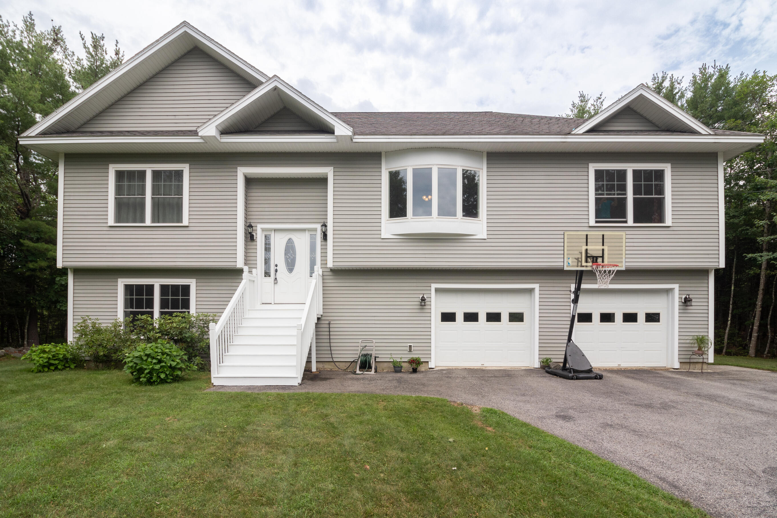 Street Louis Ave, Hermon, ME 04401